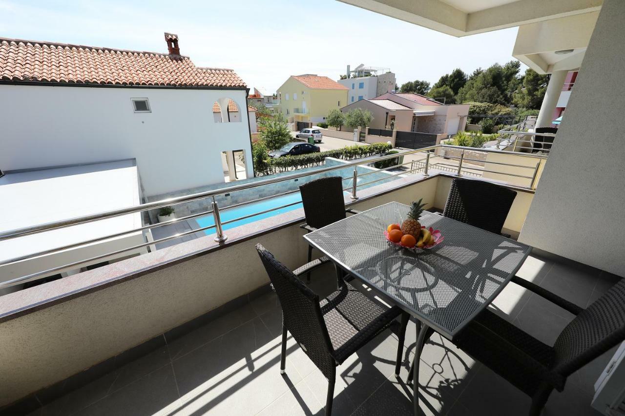 Luxury Villa Nada With Pool Petrčane Exterior foto