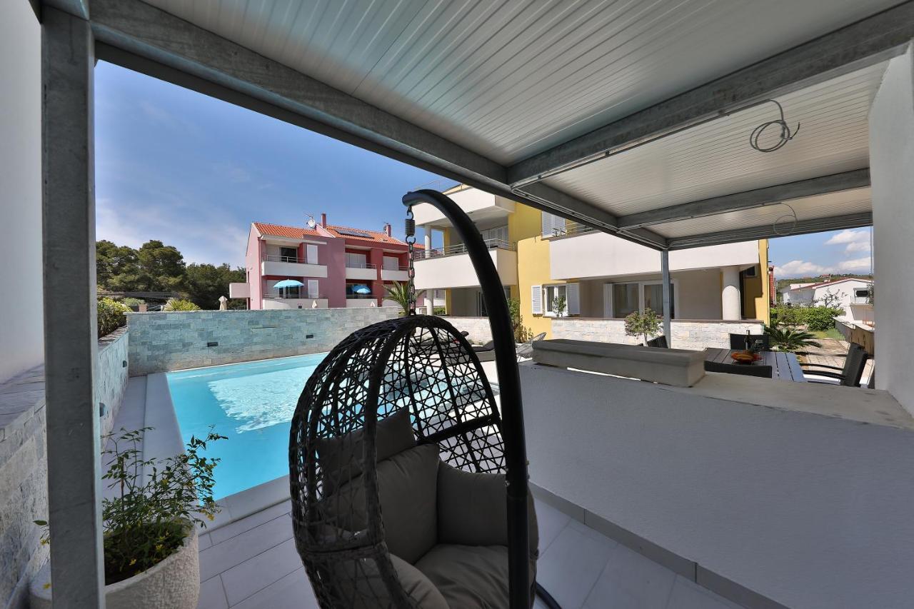 Luxury Villa Nada With Pool Petrčane Exterior foto